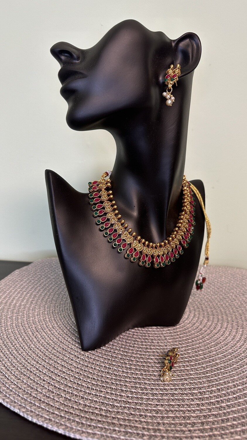 Necklace Set