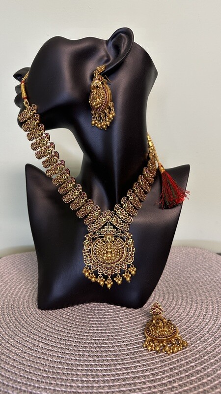 Antique finish long necklace with jumkha