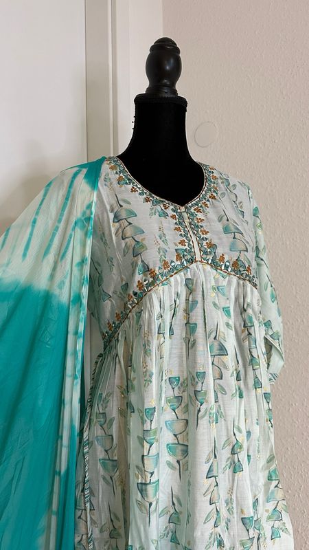 Salwar top, bottom and dupata Size XL