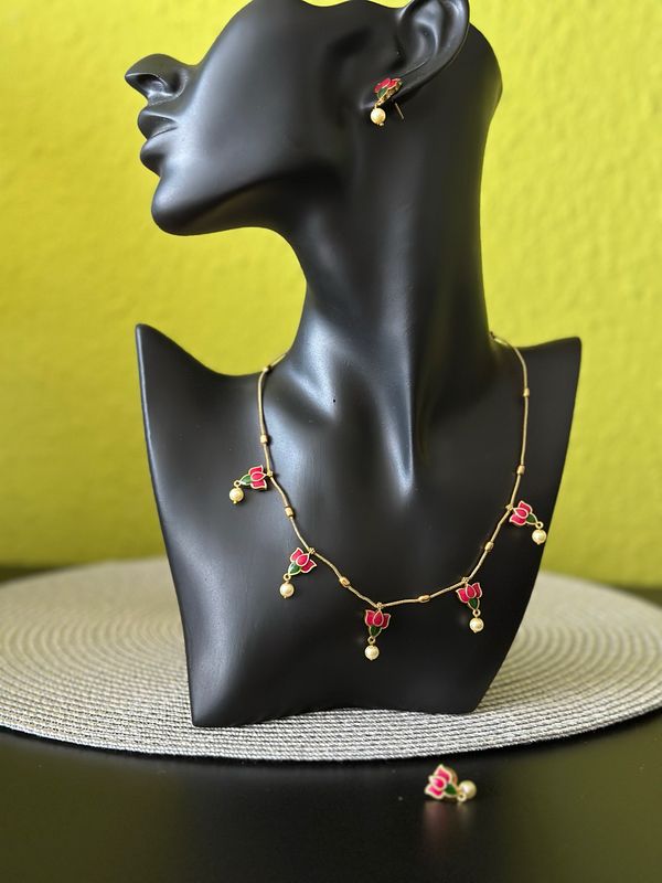 Enamel Necklace Set