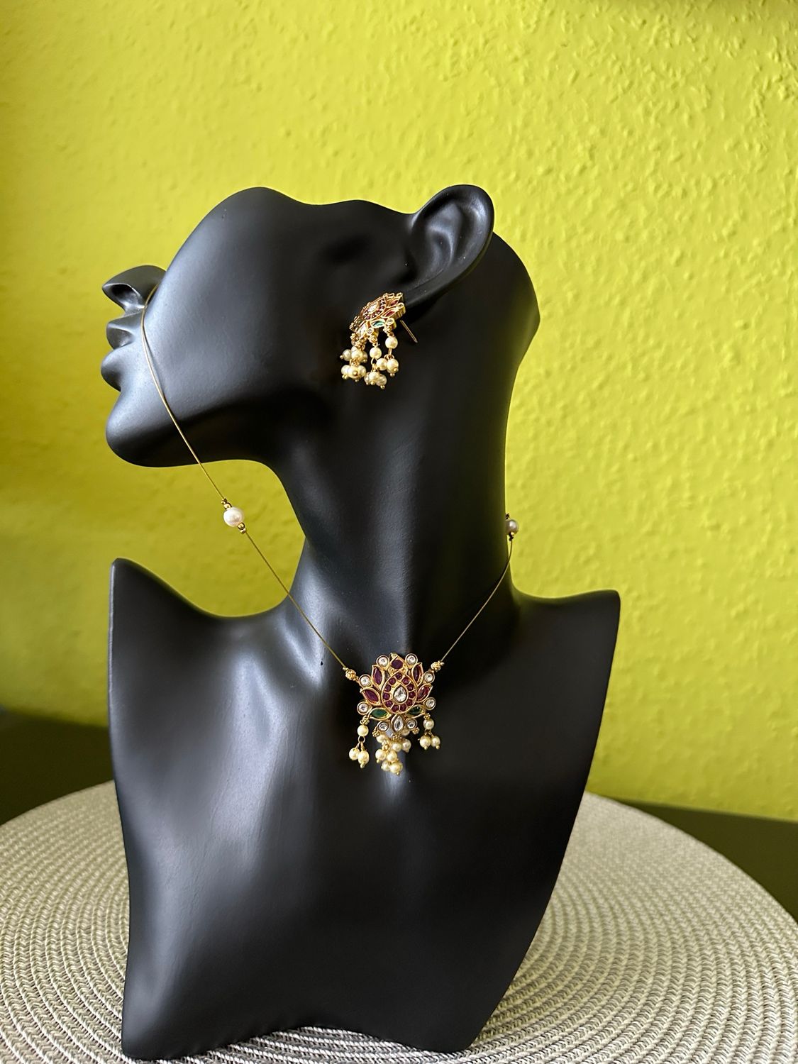 Lotus Necklace Set
