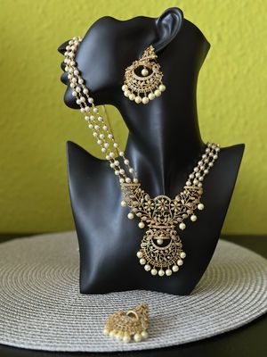 Long Necklace set with Earring