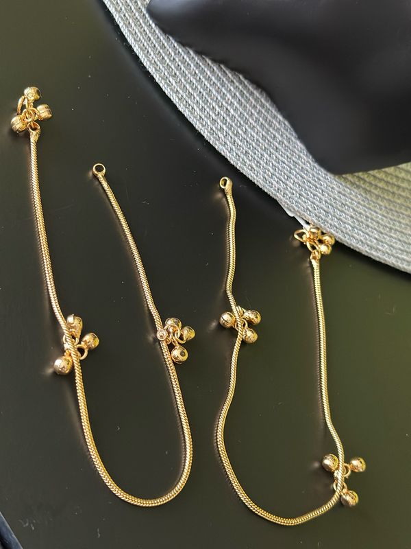 Gold-Color Daily Wear Anklets​