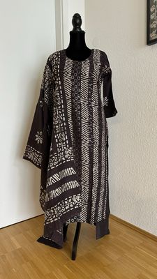 Salwar top, bottom and dupata Size L