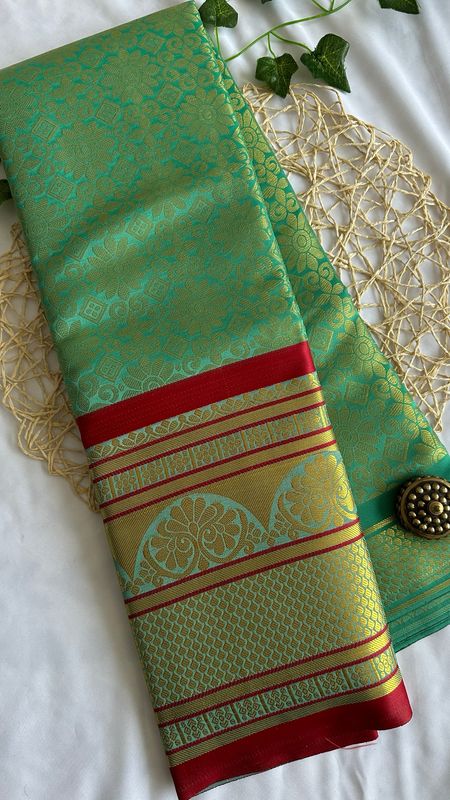 Silk type god saree