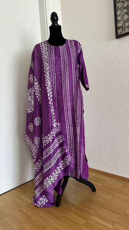 Salwar top, bottom and dupata Size XL