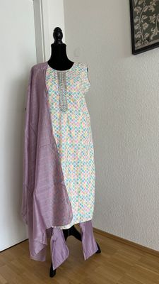 Salwar top, bottom and dupata Size L