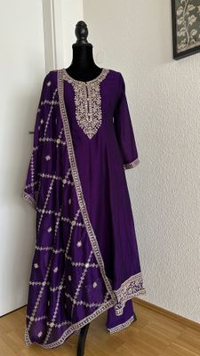 Anarkali top, bottom and dupata Size L
