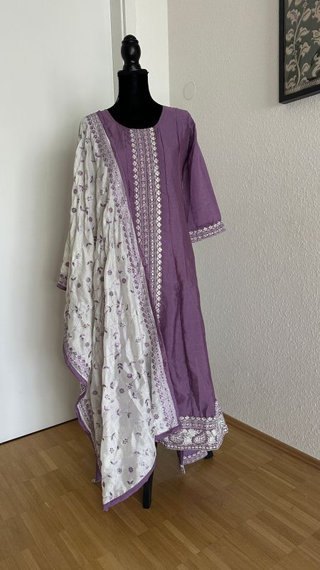 Anarkali top, bottom and dupata Size L