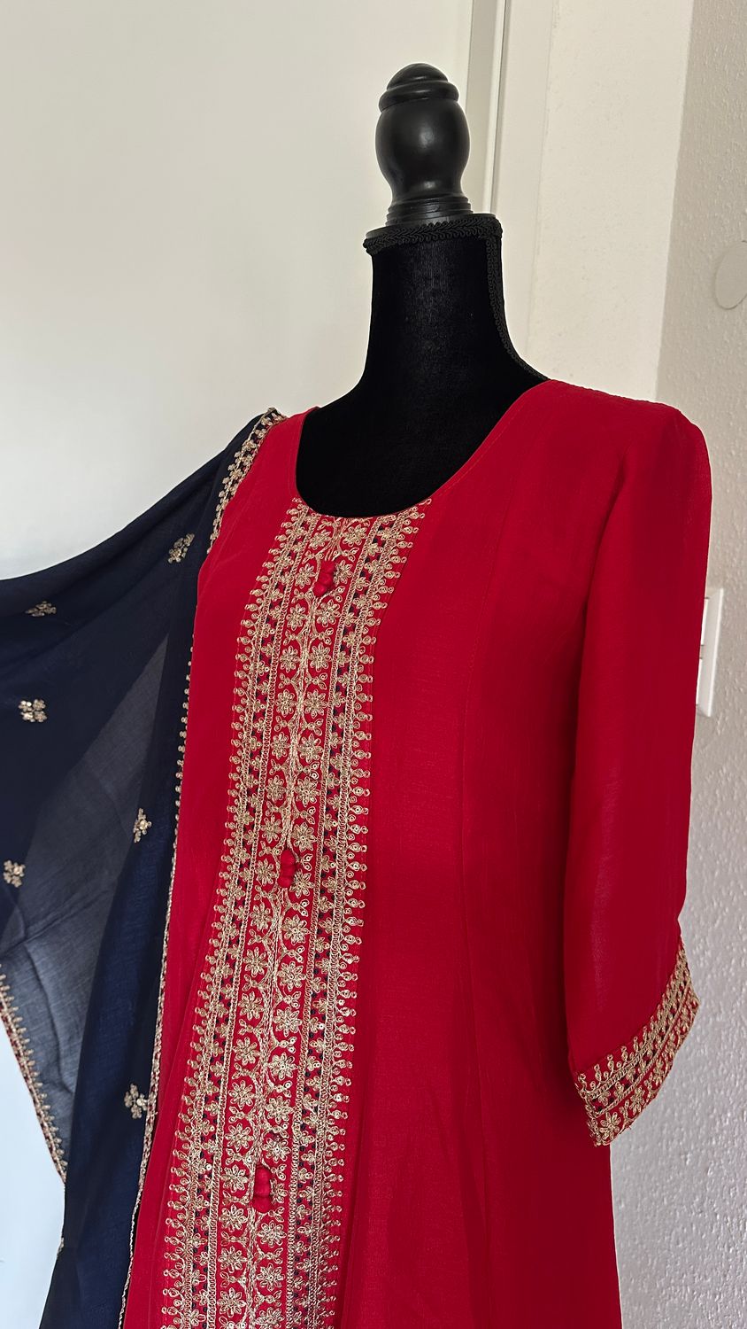 Salwar Set Size L