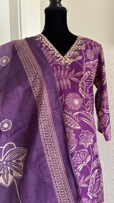 Salwar Set Size XL Salwar Set Size XL