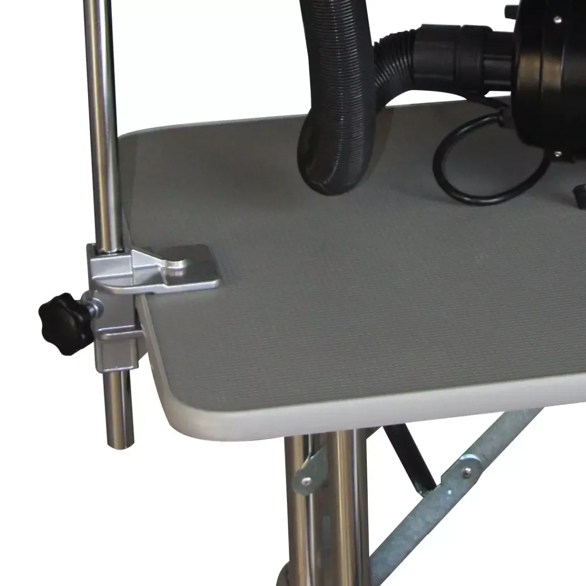 aeolus groomers third arm