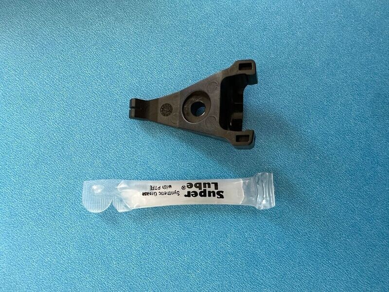 Opal Blade Lever