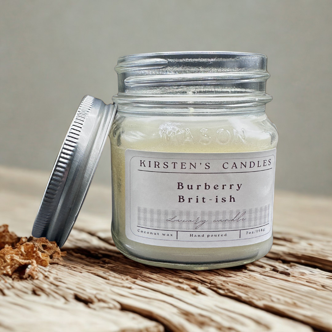 Small Burberry Brit-ish candle