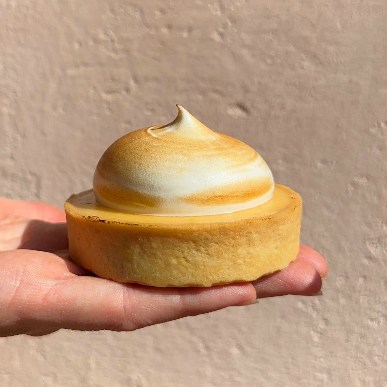 Lemon meringue tart