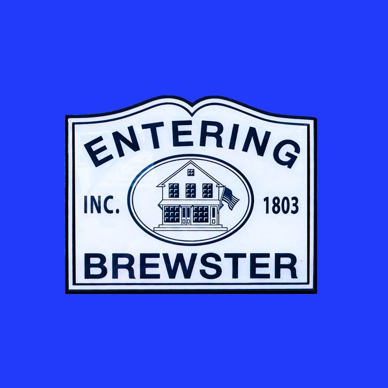 Entering Brewster Refrigerator Magnet, 3"