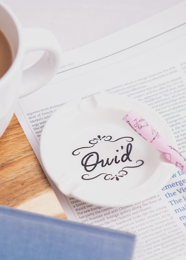 OUI&#39;D CAFE ASHTRAY