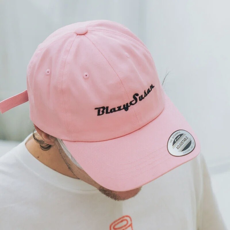 BLAZY SUSAN DAD HAT PINK