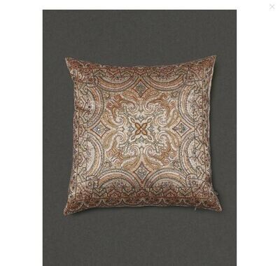 Saadh Cushion