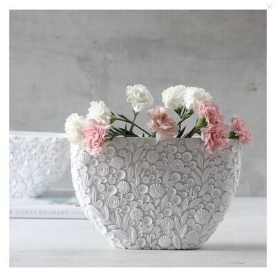 Fiorella Resin Vase