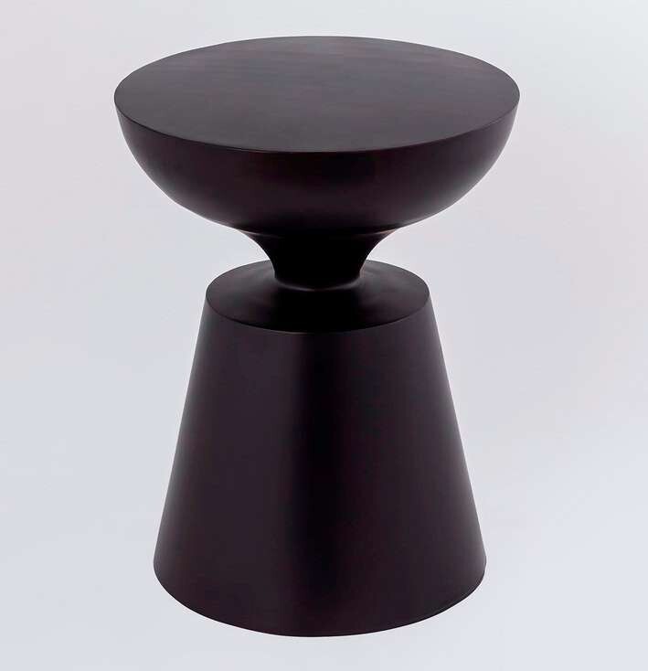Flatter Side Table