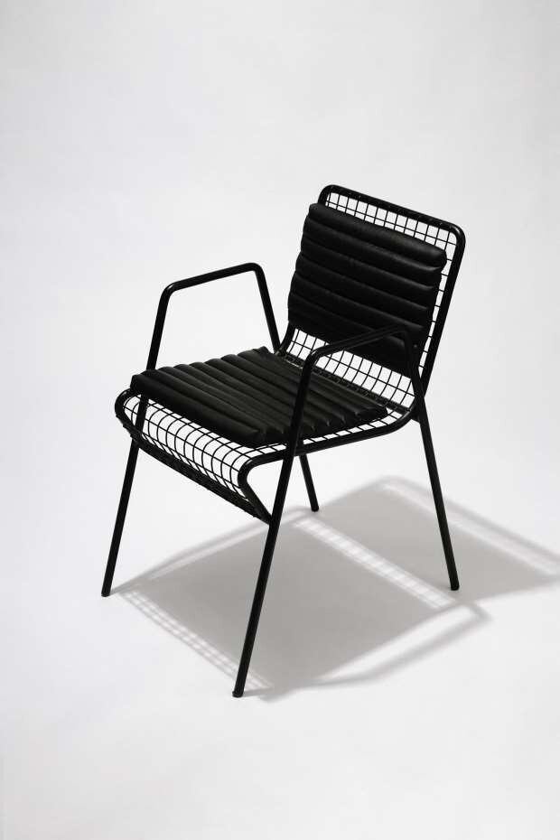 Flont Chair