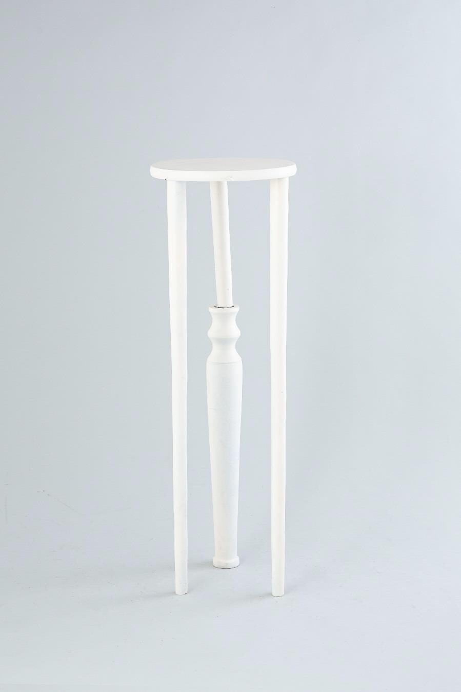 Naosi Side Table