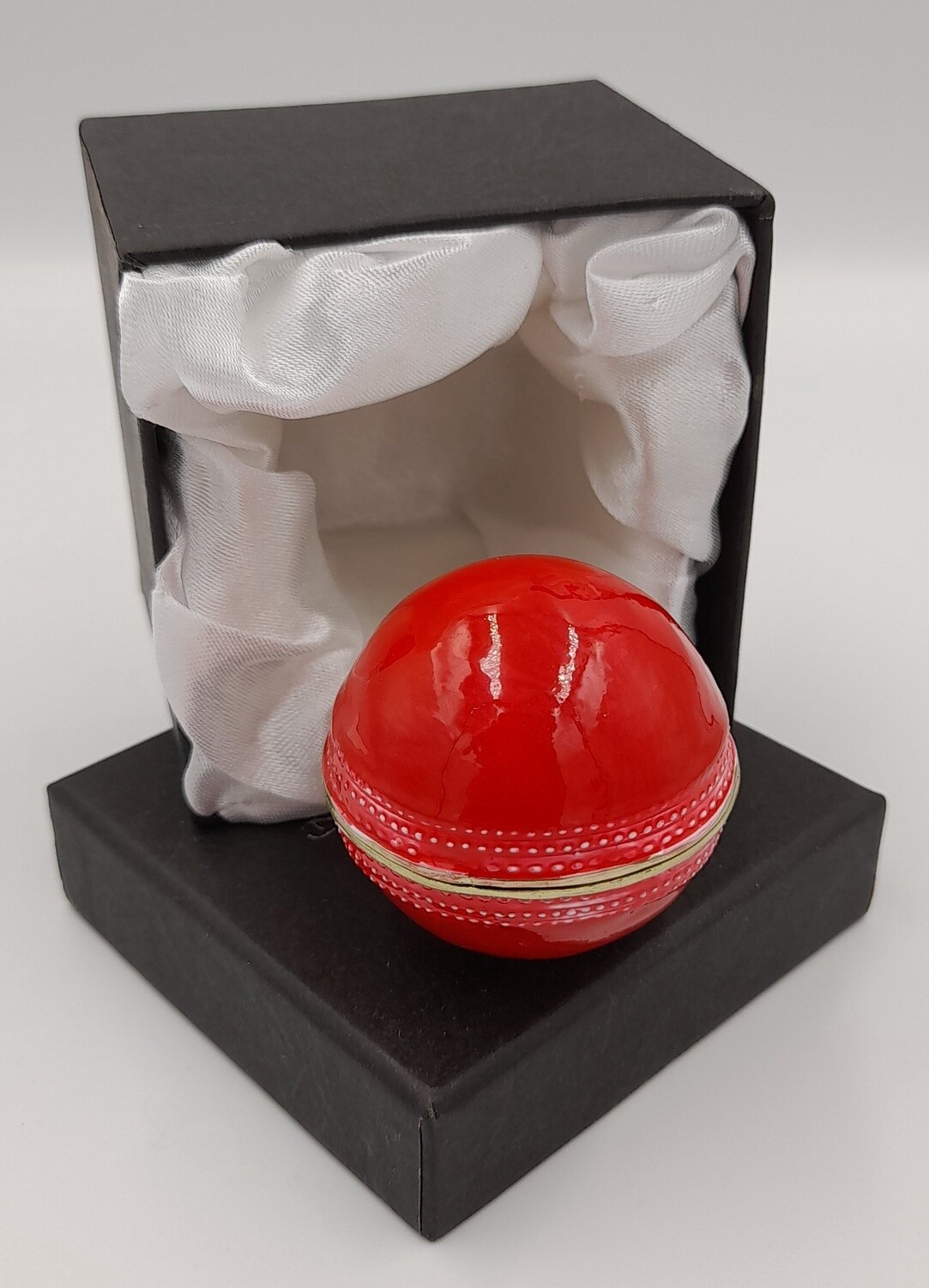 Cricket ball trinket / pill box