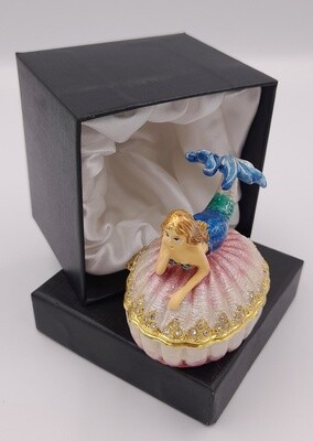 Mermaid and shell trinket box