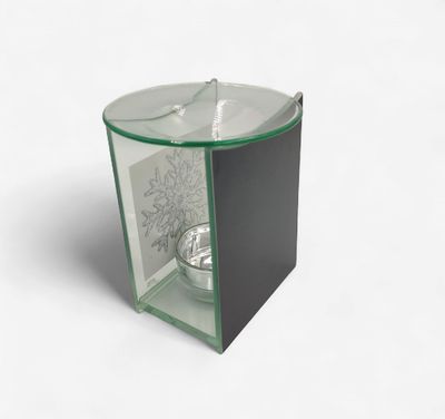 Oli Burner with Snowflake Design, by Juliana