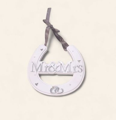 Mr & Mrs Horseshoe