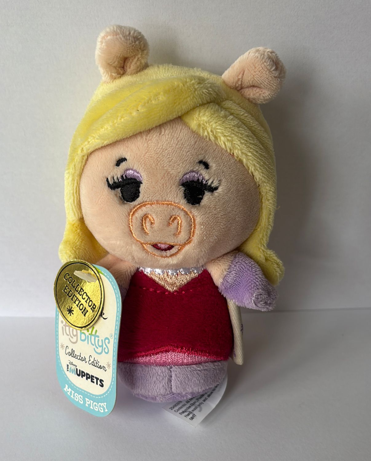 Miss Piggy Collectors Edition 