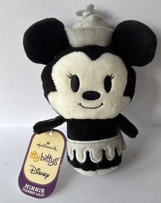 Minnie Steamboat Willie 