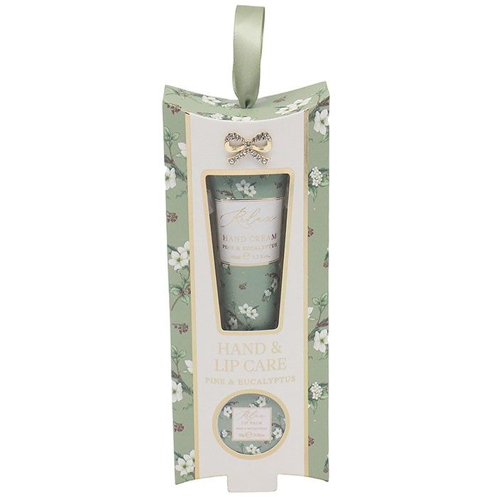 Xmas Hearts Design Pine Hand Lip Set
