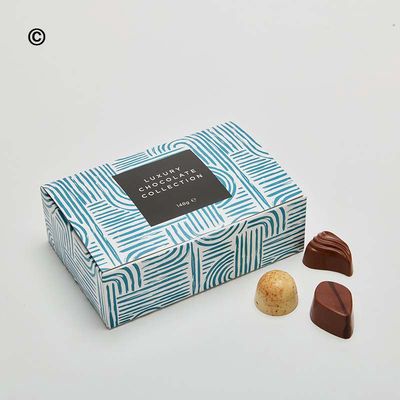 Luxury Chocolates Double Layer 148g