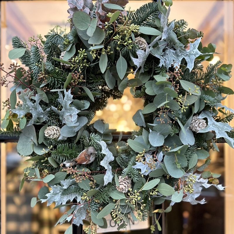Christmas Wreath Making Workshop {Sunday 7th December 2025 15:00-17:00}