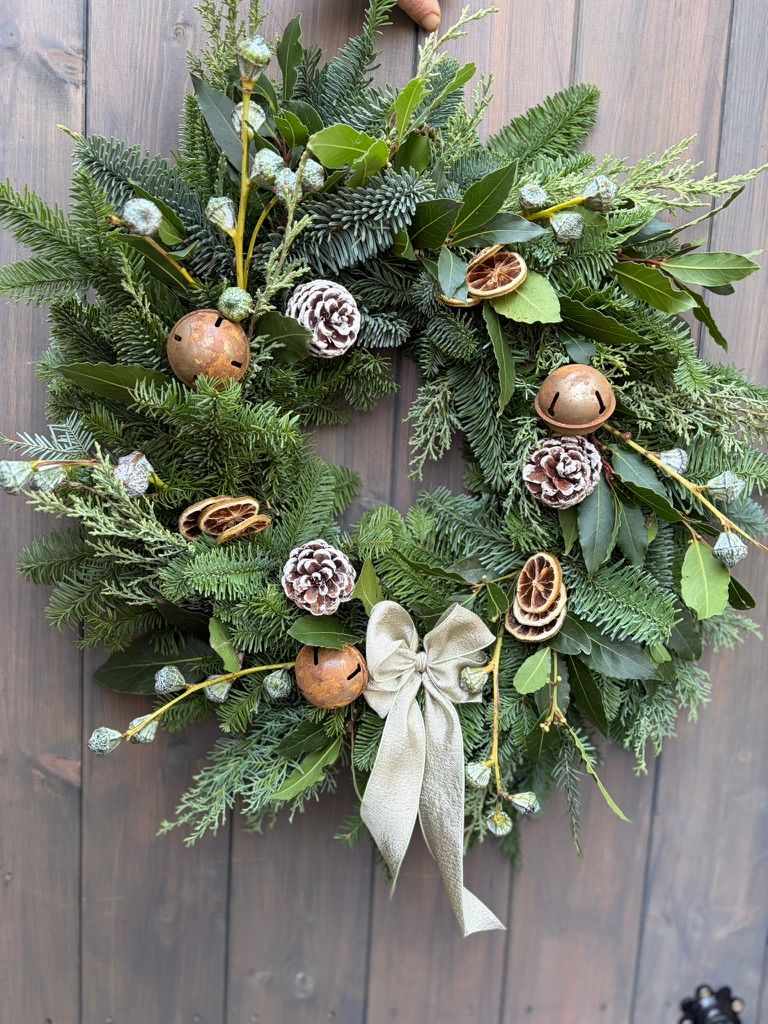 Christmas Wreath Making Workshop {Saturday 5th December 17:00-19:00}