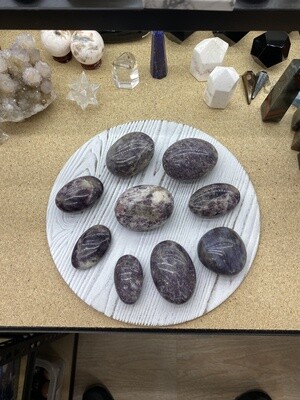 Lepidolite Gallets