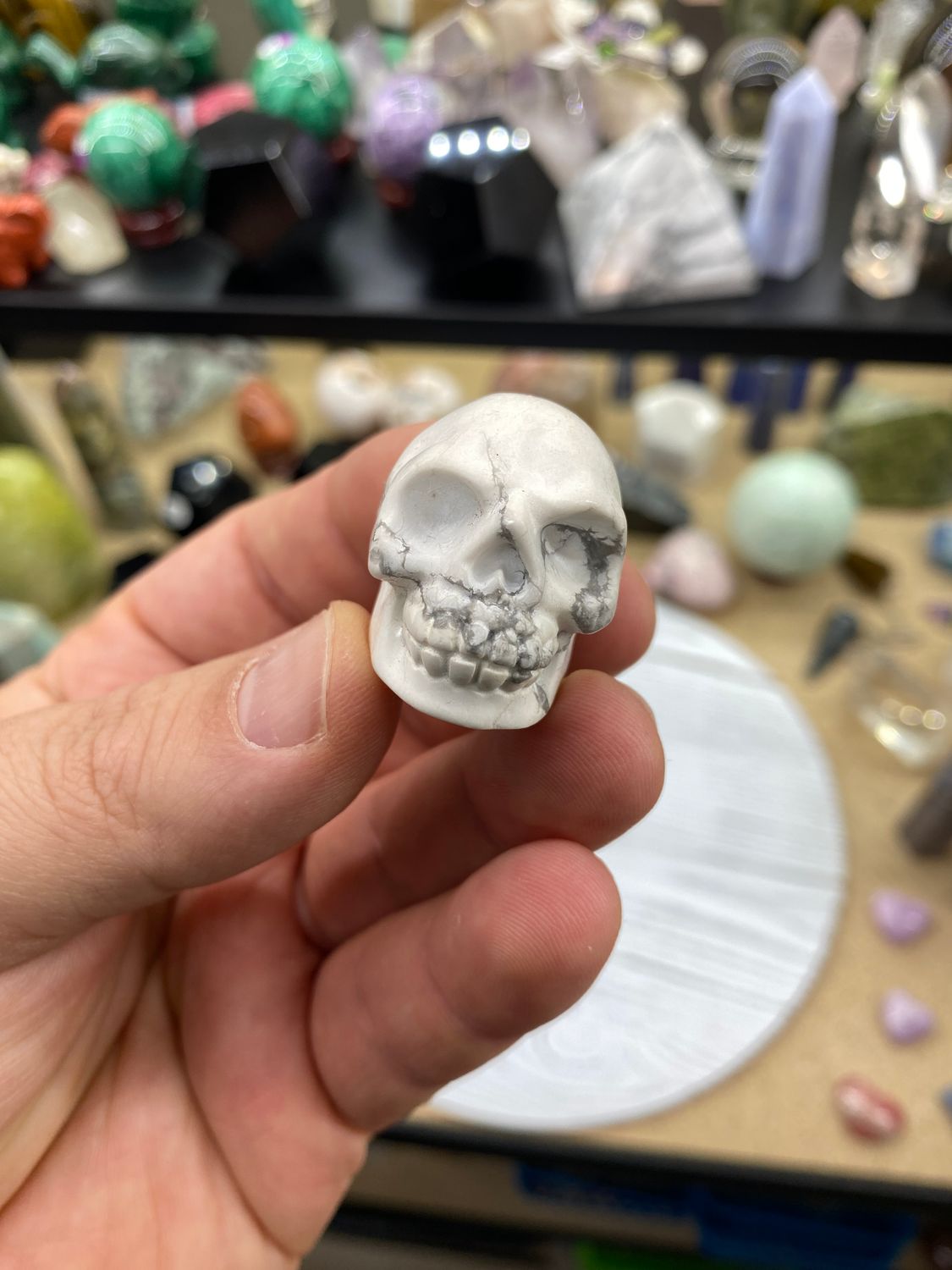 Mini Howlite Skull