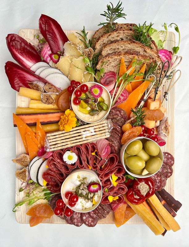 Grazing box charcuterie & fromage Grazing box charcuterie & fromage