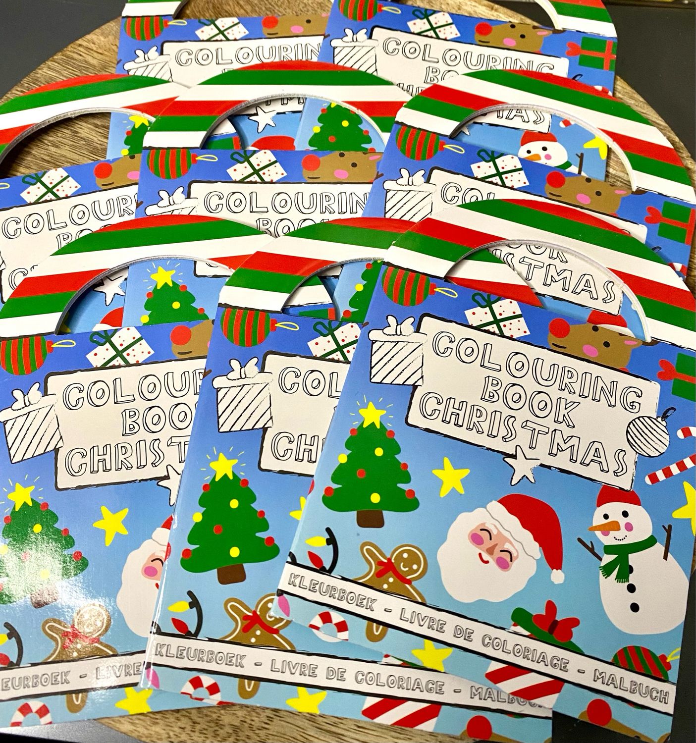 KLEINE - KERSTMIS - KLEURBOEKJES MET STICKERS