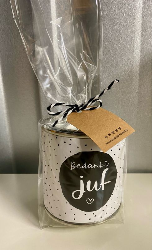 Cadeaublikje gevuld met snoep - Bedankt Juf