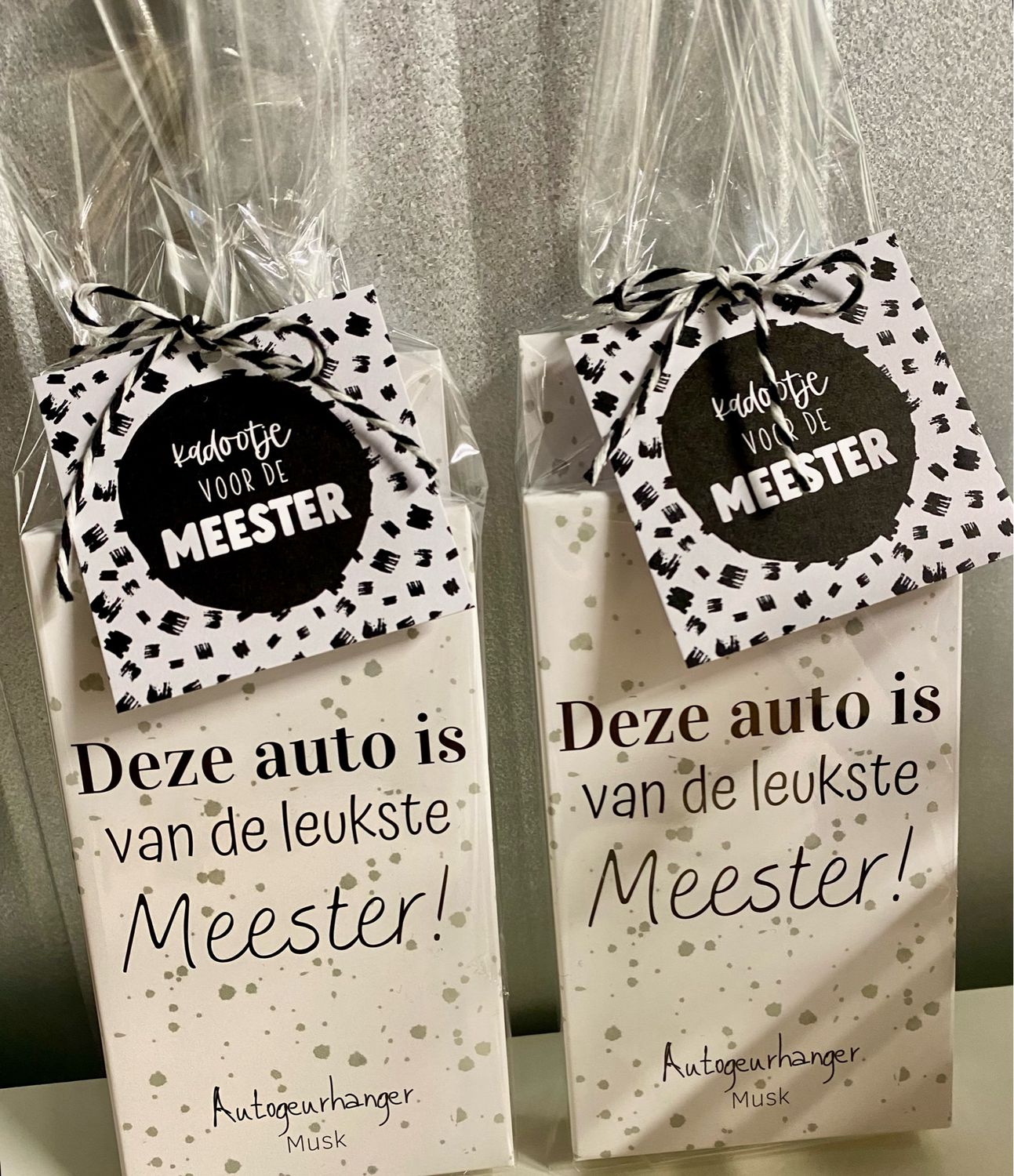 The Big Gifts Autogeurhanger - Meester