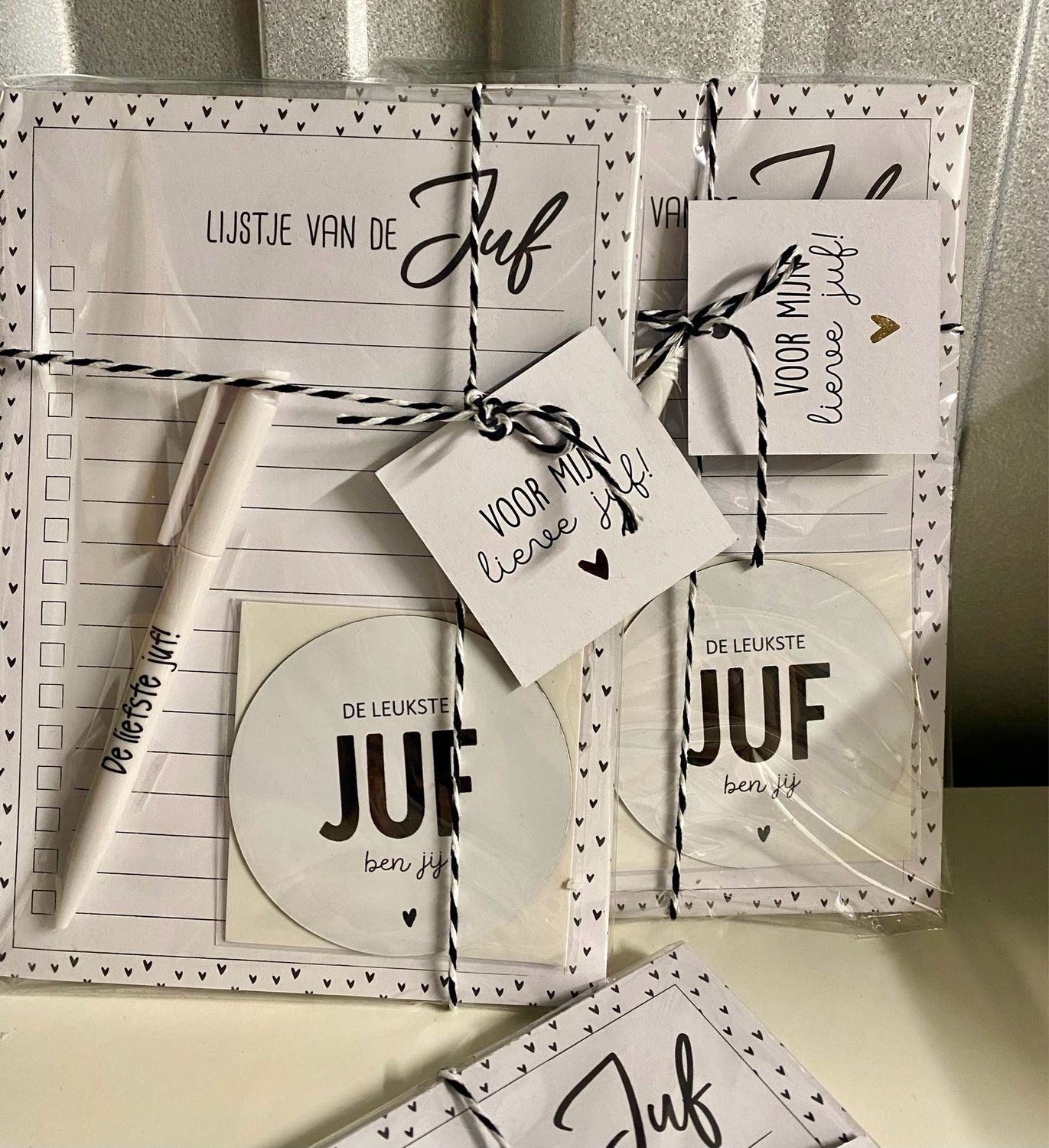 Cadeausetje Lijstje Van De Juf Notitieblok Pen Magneet