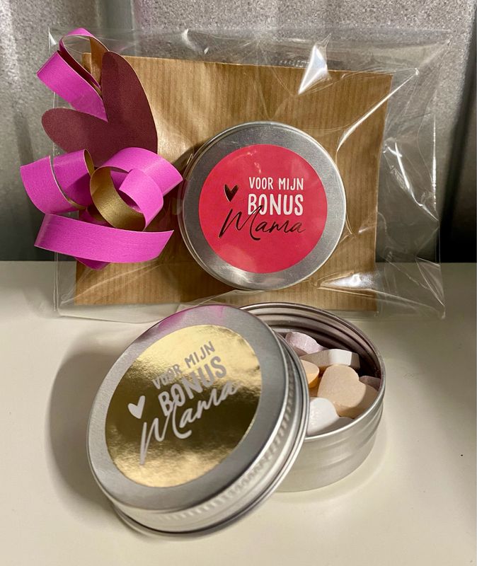 Aluminium blikje met Mini dextrose fruit hartjes - Voor mijn bonus mama