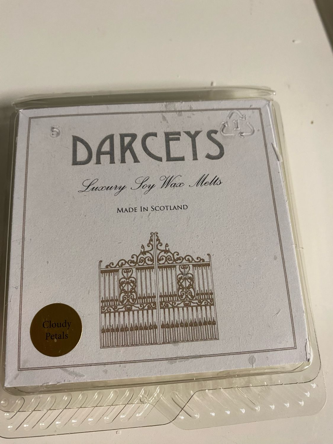 Darceys- ➡️Geurwax Cloudy Petals Uitlopend