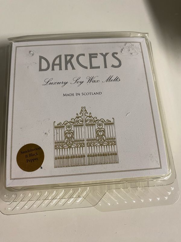 Darceys- ➡️ Geurwax Sandalwood & Black Pepper Uitlopend