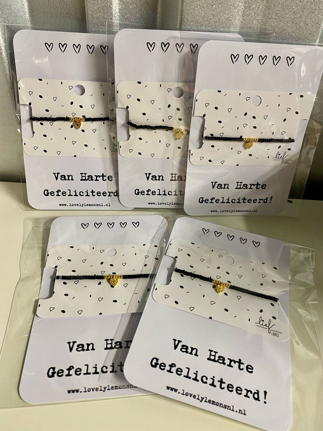 Lief Label - Armbandje Op Kaart Van Harte Gefeliciteerd!