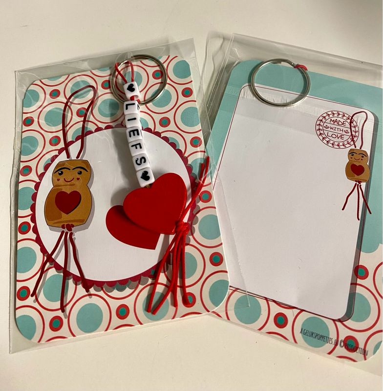 Gelukspresentje Lief Retro MINI Kaartje Sleutelhanger