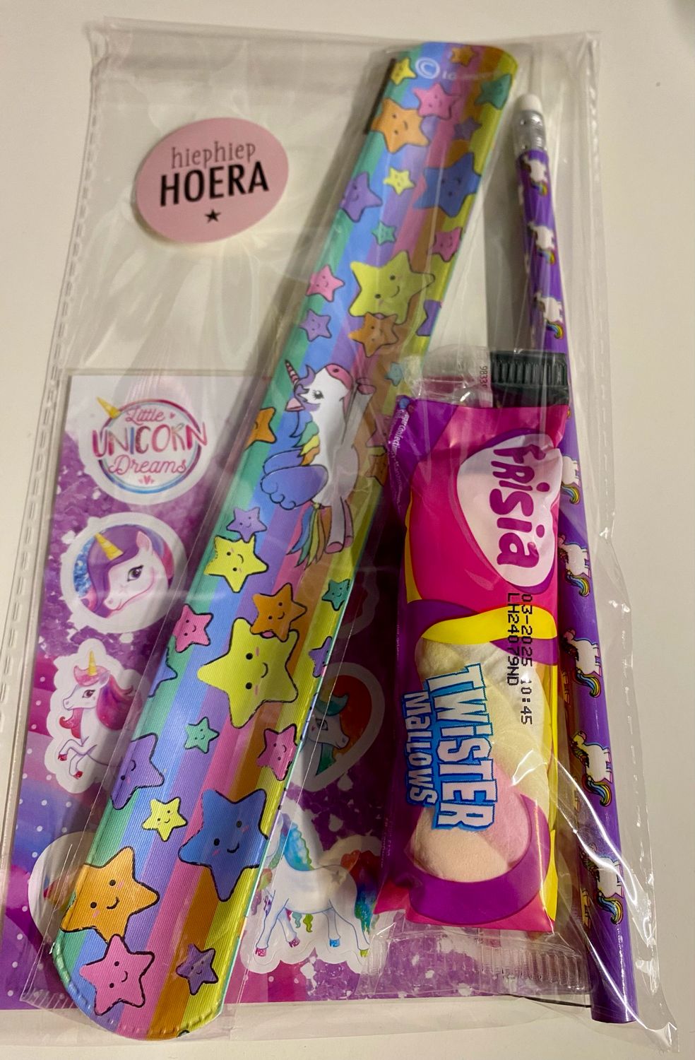 Traktatie Eenhoorn / Unicorn Klaparmbandje Potlood Stickervel Met of Zonder Snoepjes